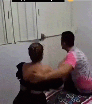 【今日爆笑动态图】粉色果然很衬肤色